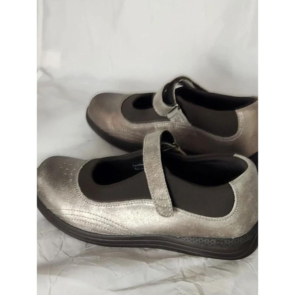 DREW Women's Rose Mary Jane Shoes Silver Metallic Leather‎ Comfort Size 7W nurse